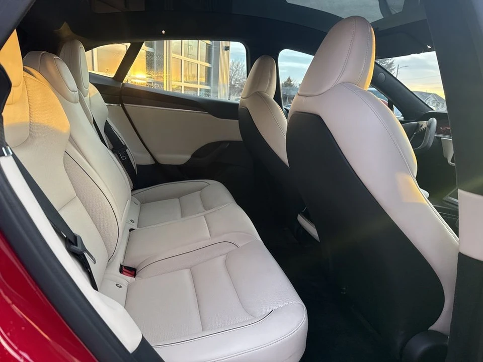 2021 Tesla Model S Plaid - Image 20 of 21