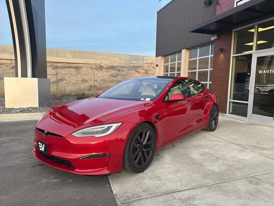 2021 Tesla Model S Plaid - Image 4 of 21