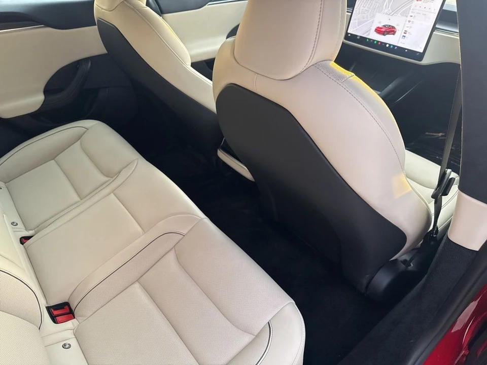 2021 Tesla Model S Plaid - Image 19 of 21