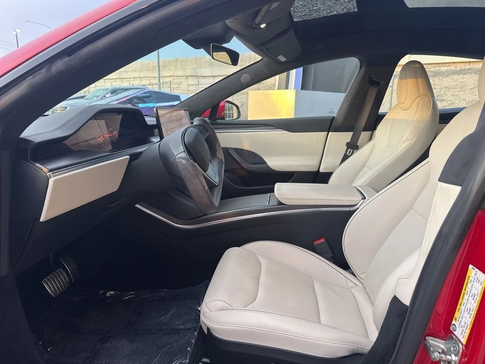 2021 Tesla Model S Plaid - Image 13 of 21