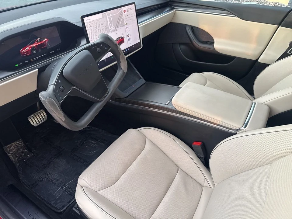 2021 Tesla Model S Plaid - Image 12 of 21
