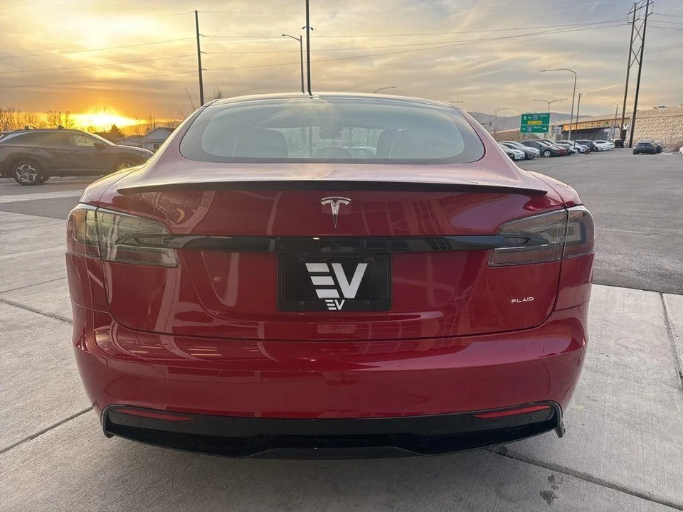 2021 Tesla Model S Plaid - Image 7 of 21