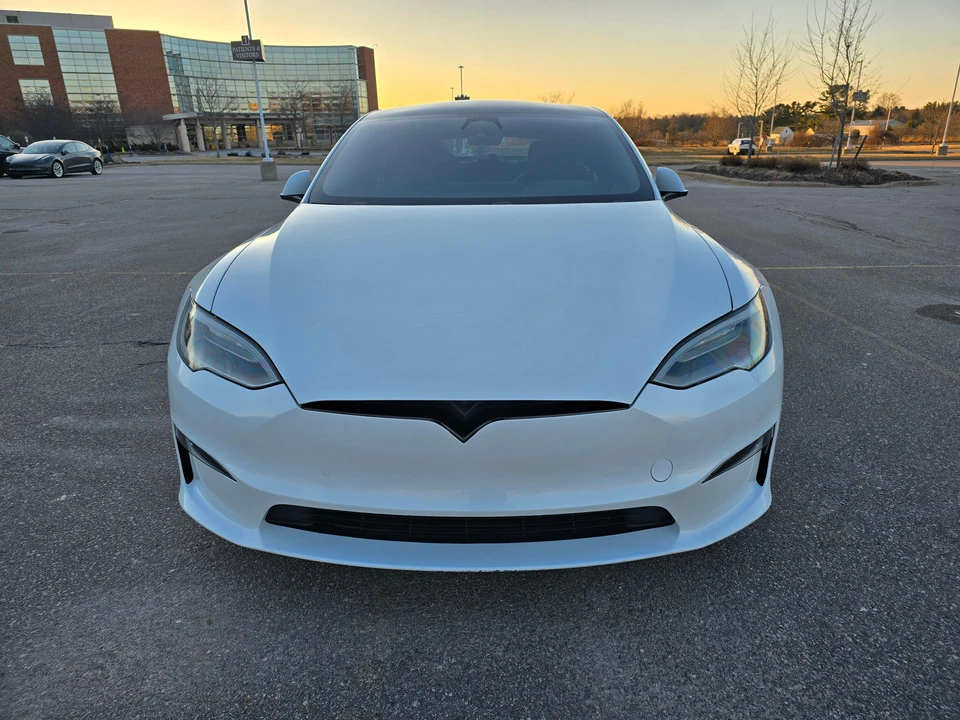 2021 Tesla Model S Plaid - Image 6 of 31