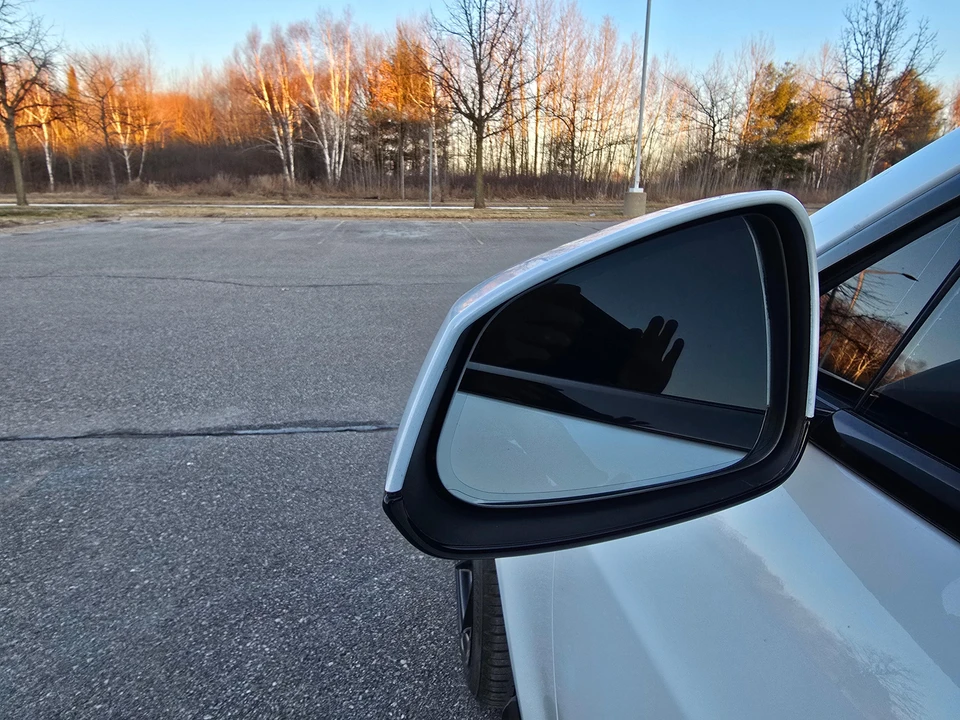 2021 Tesla Model S Plaid - Image 21 of 31