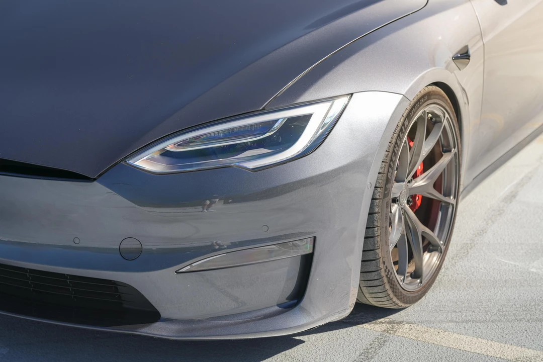 2021 Tesla Model S Plaid - Image 13 of 31