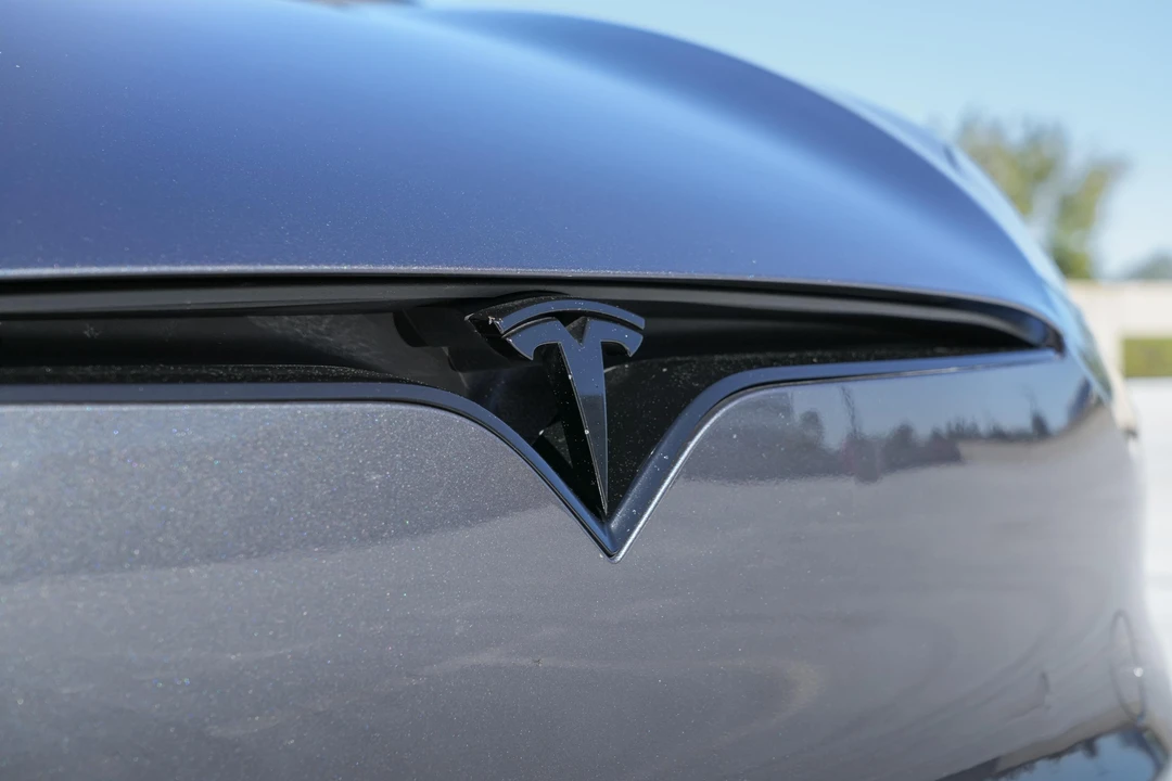 2021 Tesla Model S Plaid - Image 24 of 31