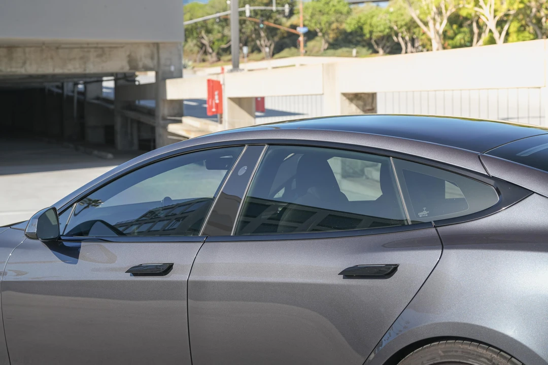 2021 Tesla Model S Plaid - Image 16 of 31