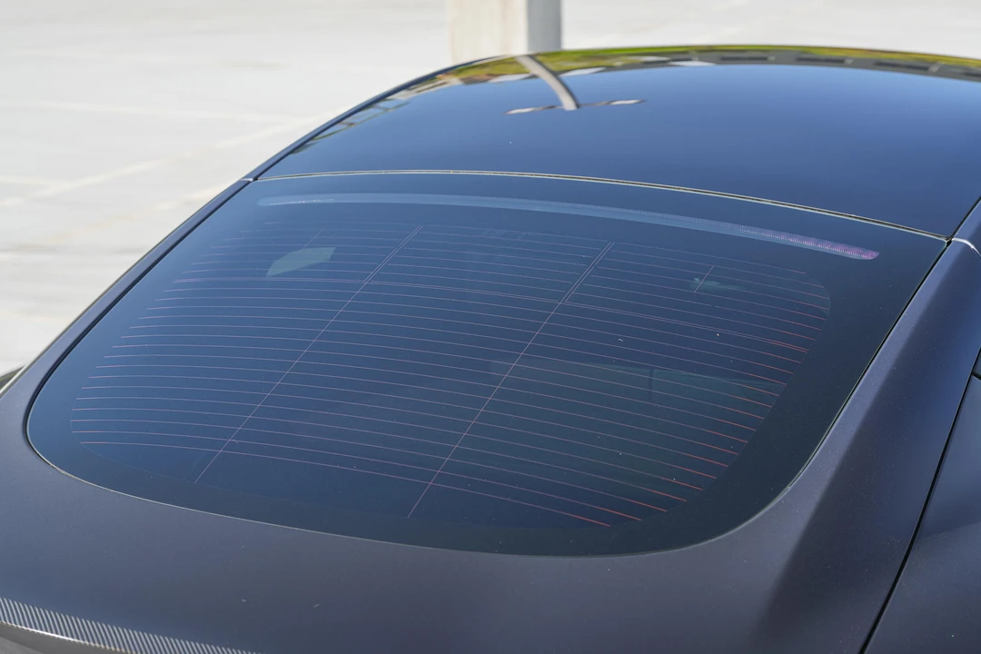 2021 Tesla Model S Plaid - Image 18 of 31