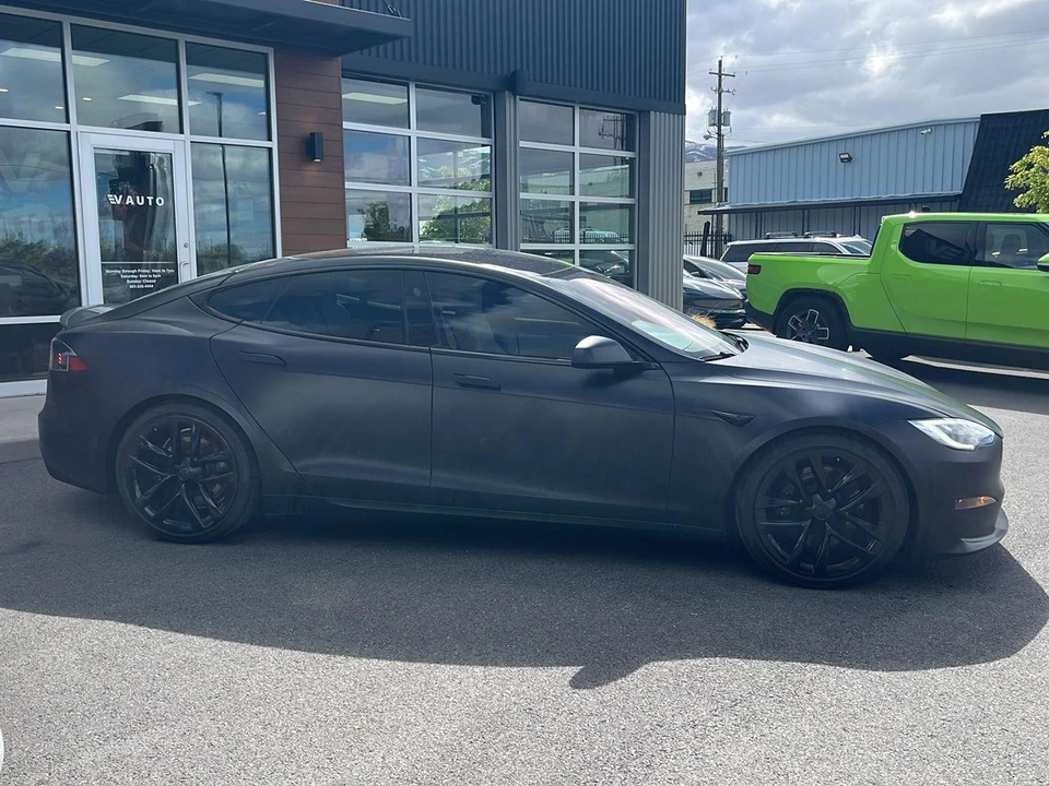 2021 Tesla Model S Plaid - Image 9 of 27