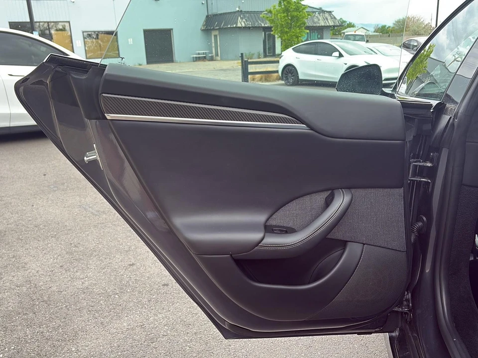 2021 Tesla Model S Plaid - Image 14 of 21