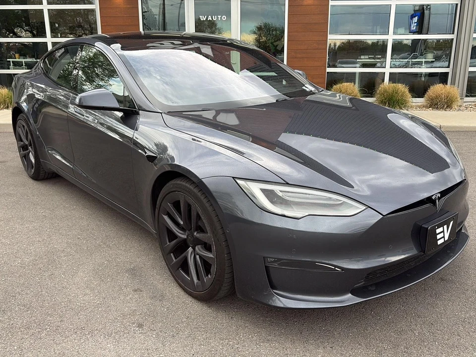 2021 Tesla Model S Plaid - Image 2 of 21