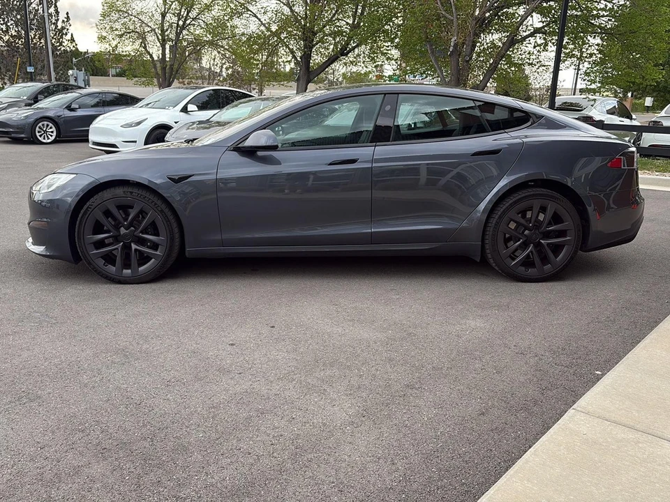 2021 Tesla Model S Plaid - Image 5 of 21