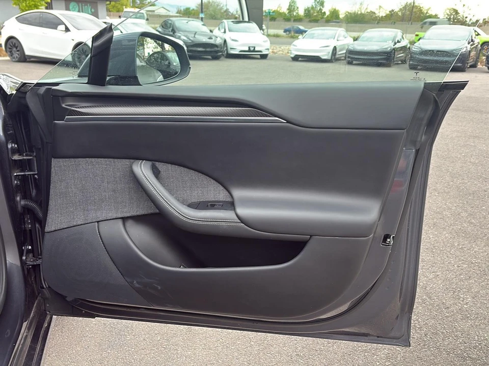 2021 Tesla Model S Plaid - Image 21 of 28