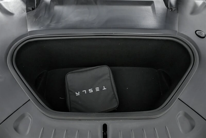 2021 Tesla Model S Plaid - Image 17 of 21