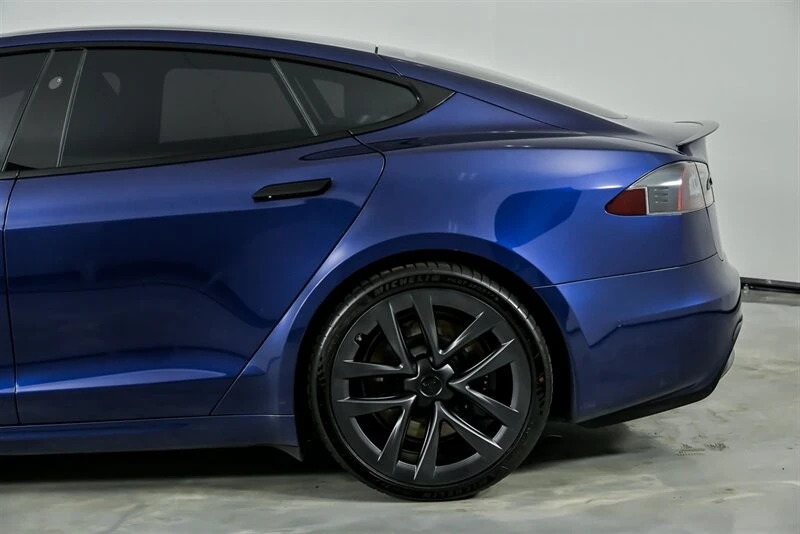 2021 Tesla Model S Plaid - Image 9 of 21
