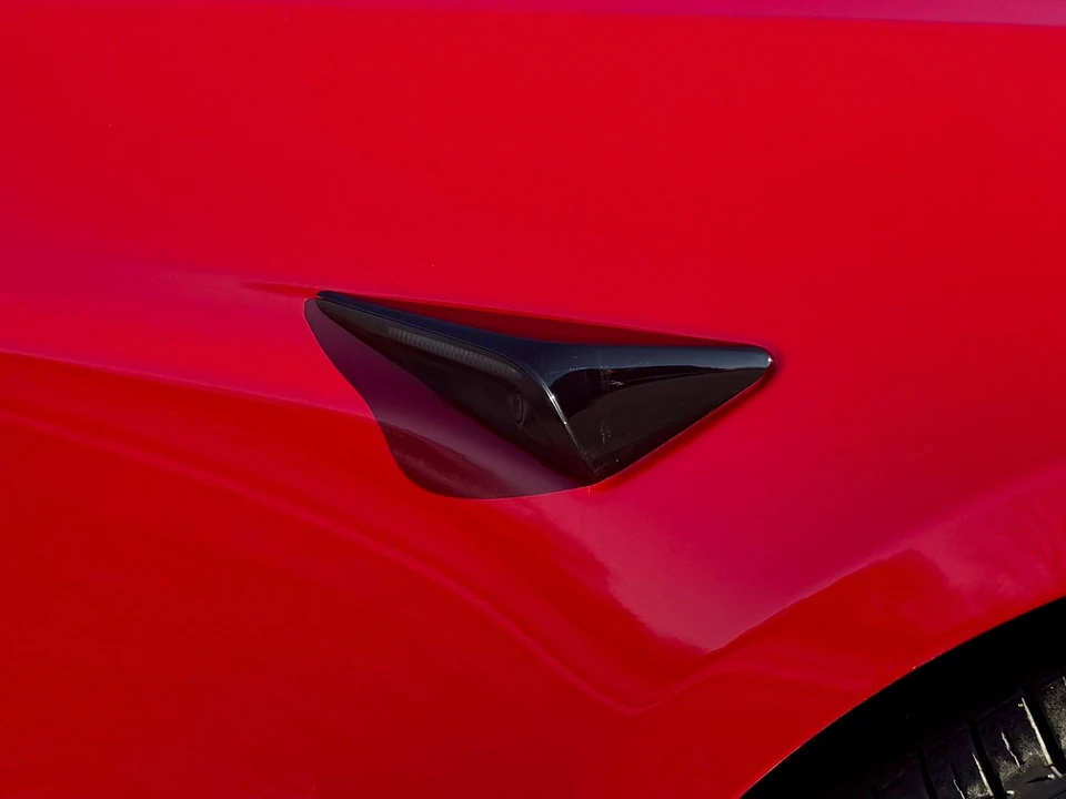 2021 Tesla Model S Plaid - Image 14 of 21