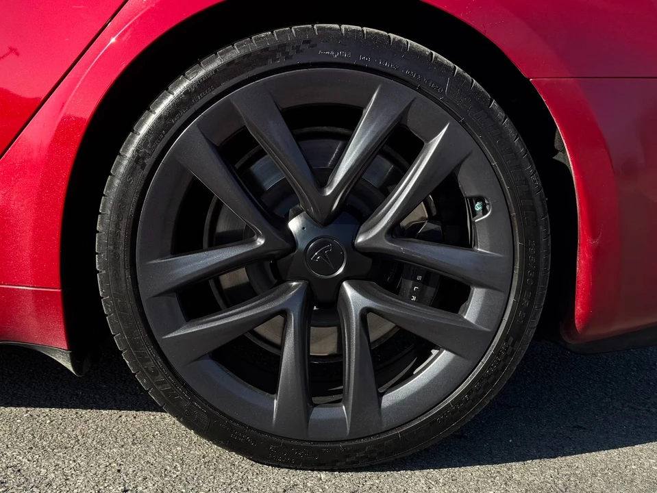 2021 Tesla Model S Plaid - Image 12 of 12