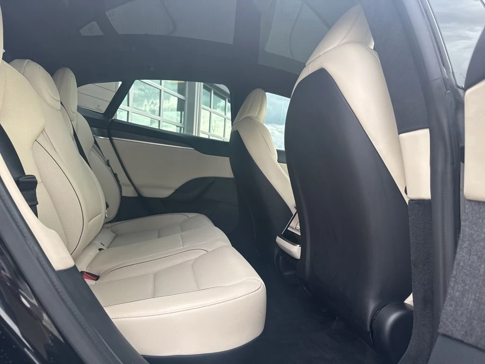 2021 Tesla Model S Plaid - Image 20 of 21