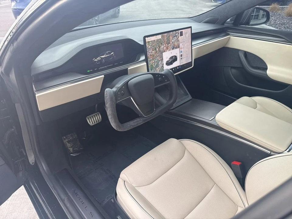 2021 Tesla Model S Plaid - Image 12 of 21