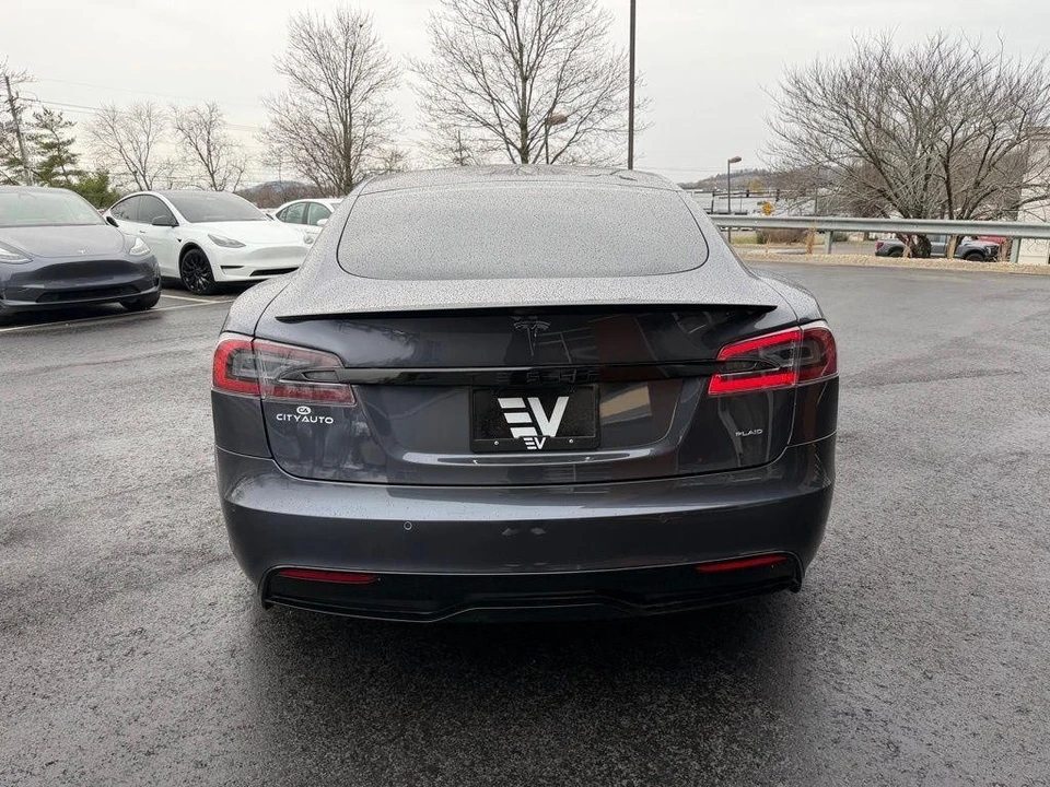 2021 Tesla Model S Plaid - Image 5 of 6