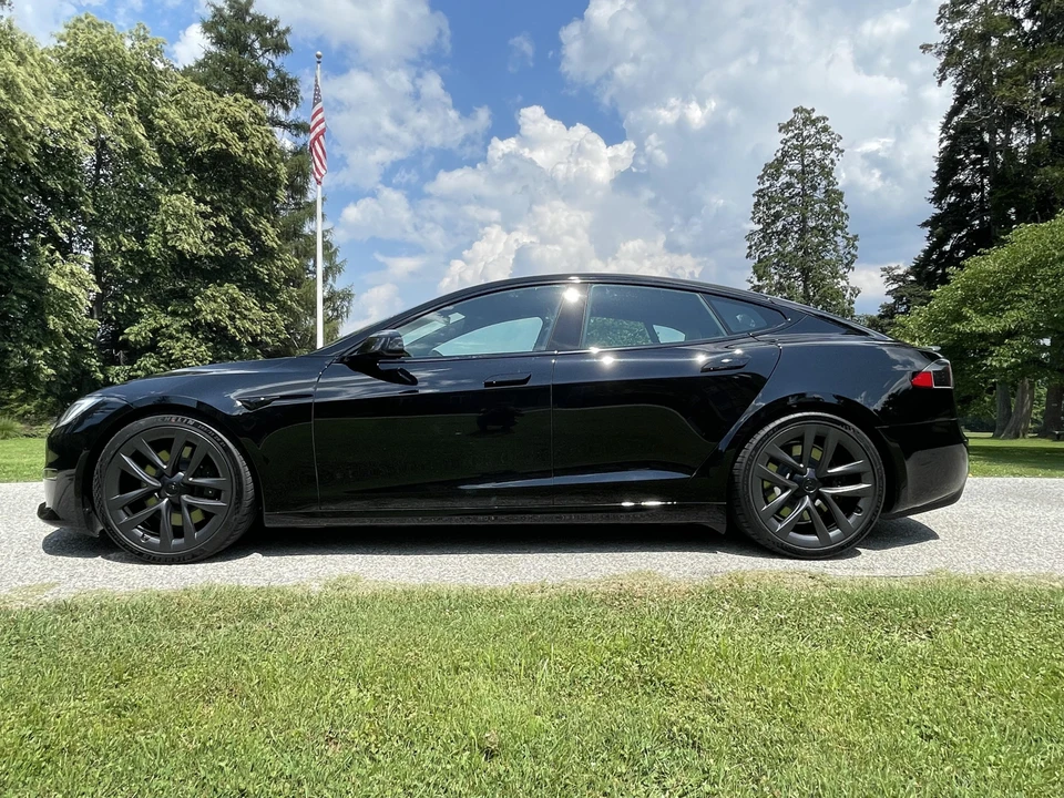 2021 Tesla Model S Plaid - Image 15 of 21