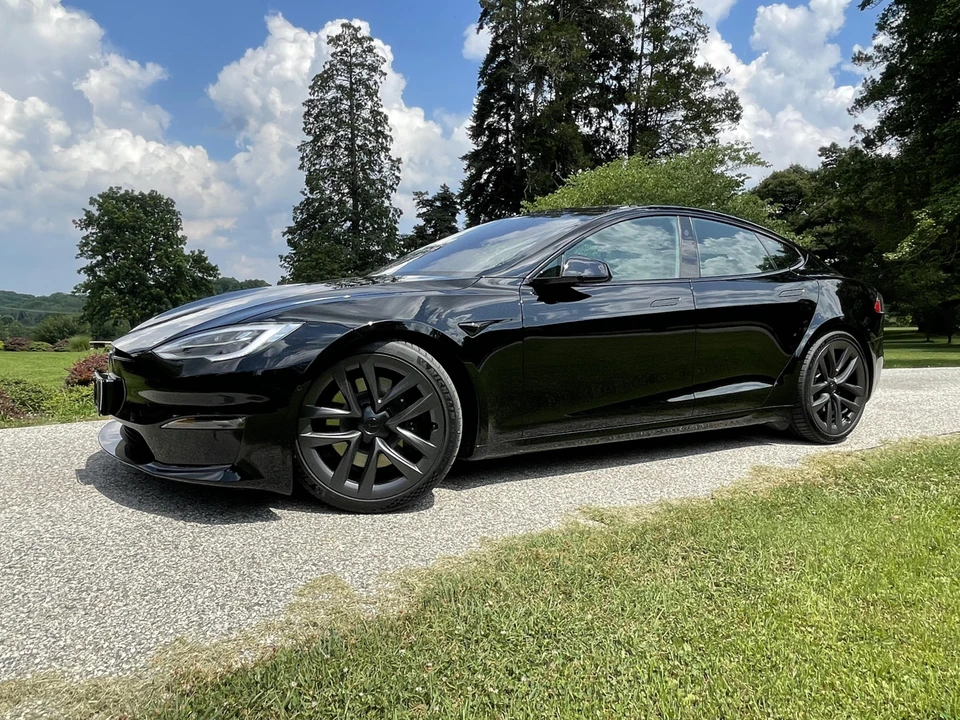 2021 Tesla Model S Plaid - Image 14 of 21