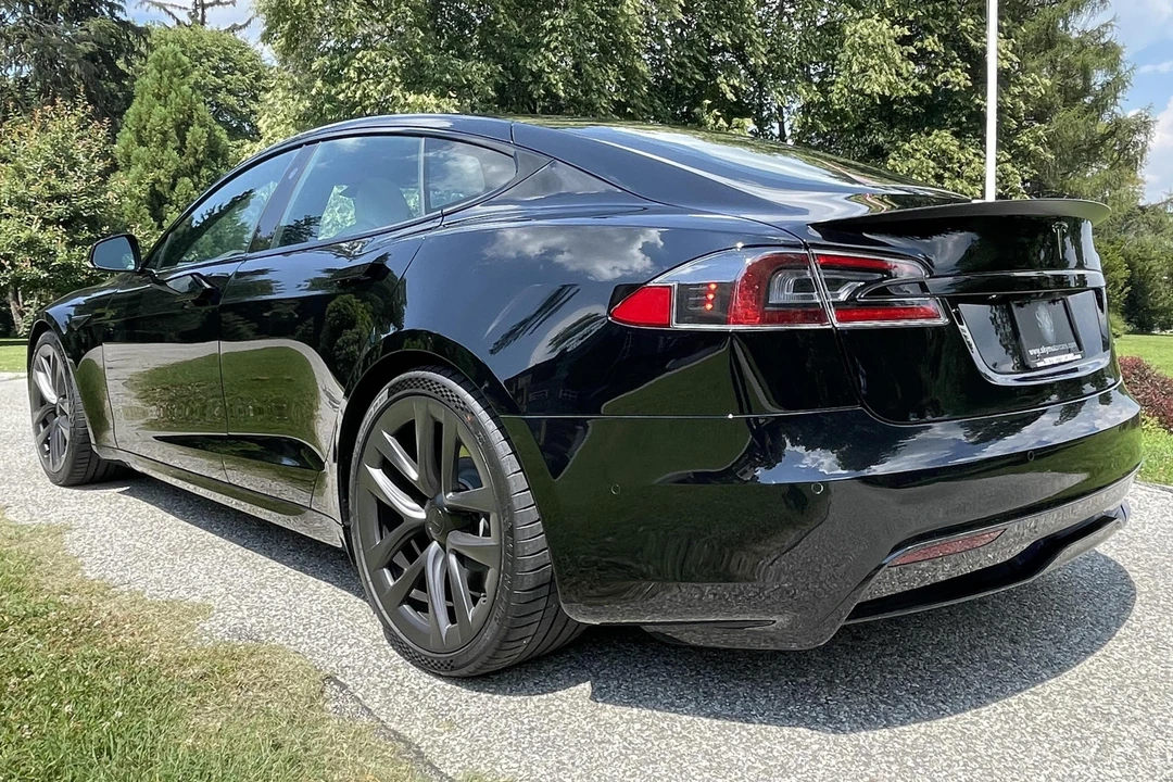 2021 Tesla Model S Plaid - Image 4 of 21