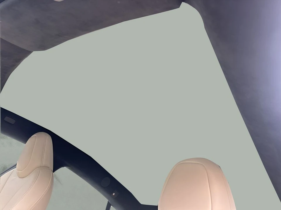 2021 Tesla Model S Plaid - Image 11 of 21