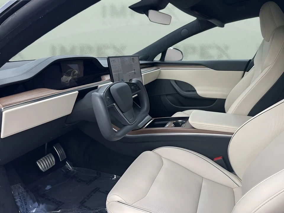 2021 Tesla Model S Plaid - Image 9 of 12