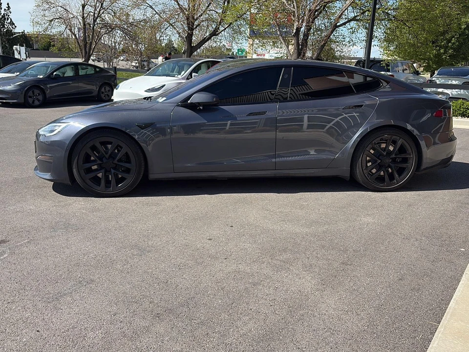 2021 Tesla Model S Plaid - Image 5 of 21