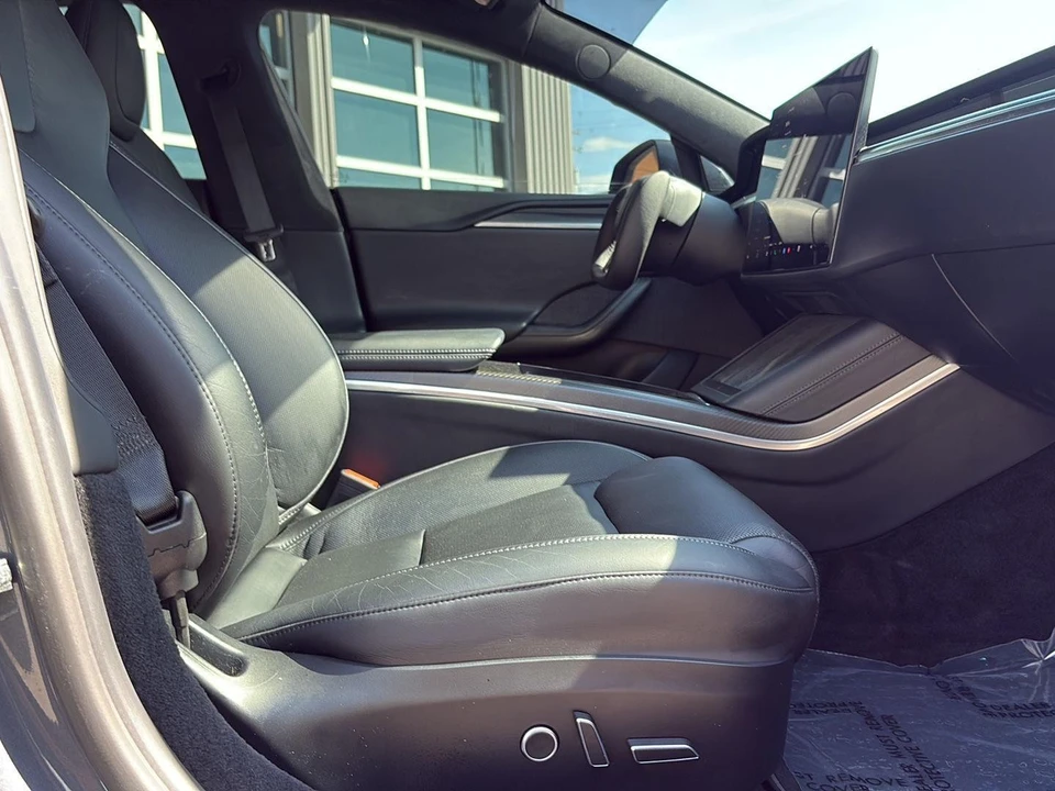 2021 Tesla Model S Plaid - Image 24 of 27