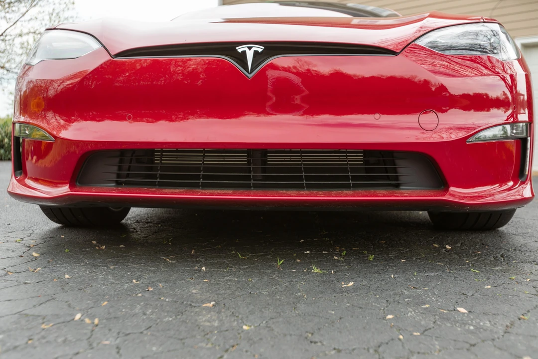 2021 Tesla Model S Plaid - Image 10 of 31