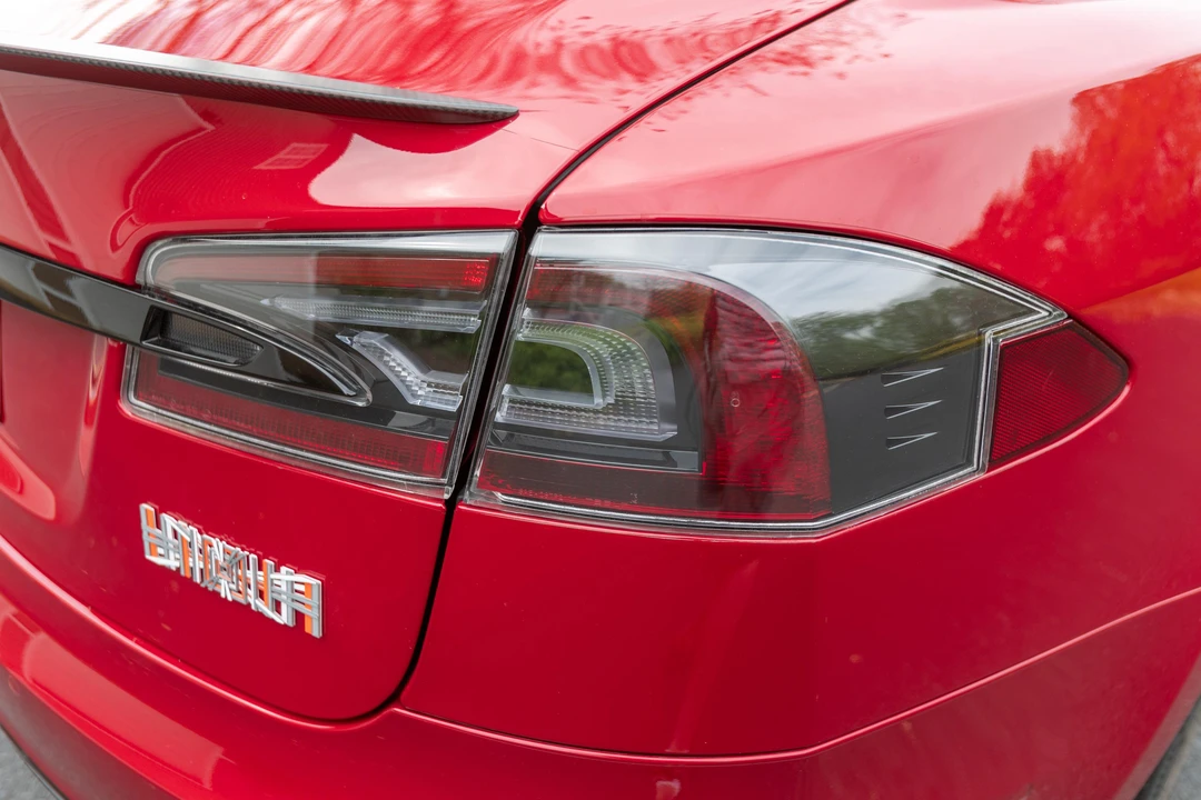 2021 Tesla Model S Plaid - Image 21 of 31