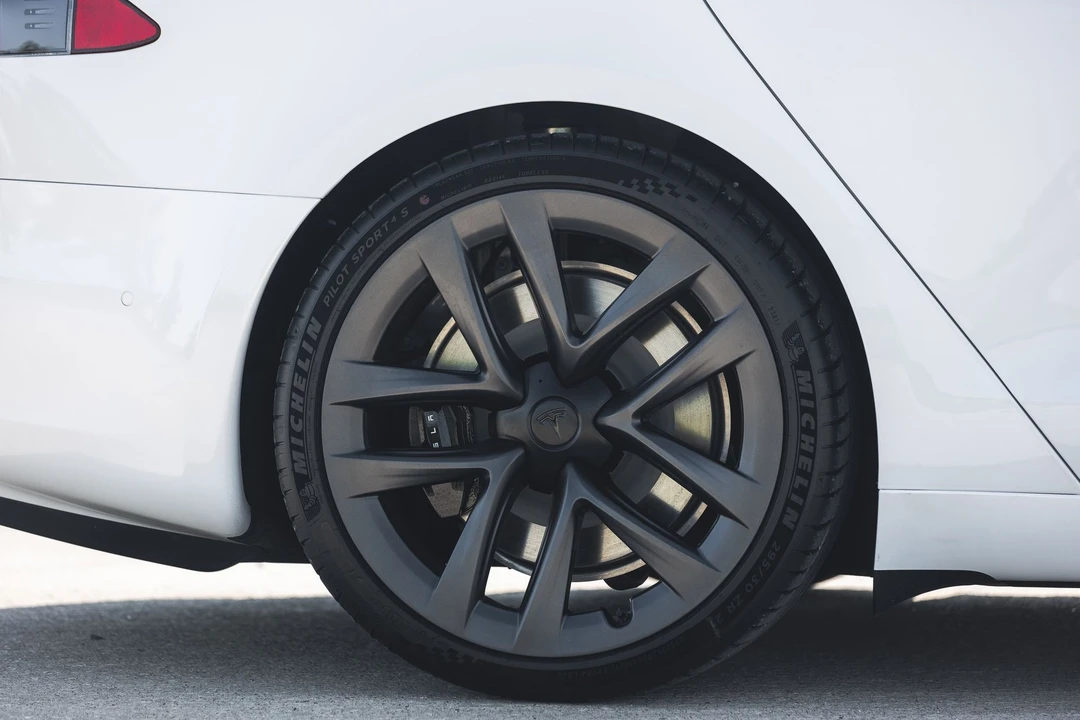 2021 Porsche 911 - Image 9 of 31