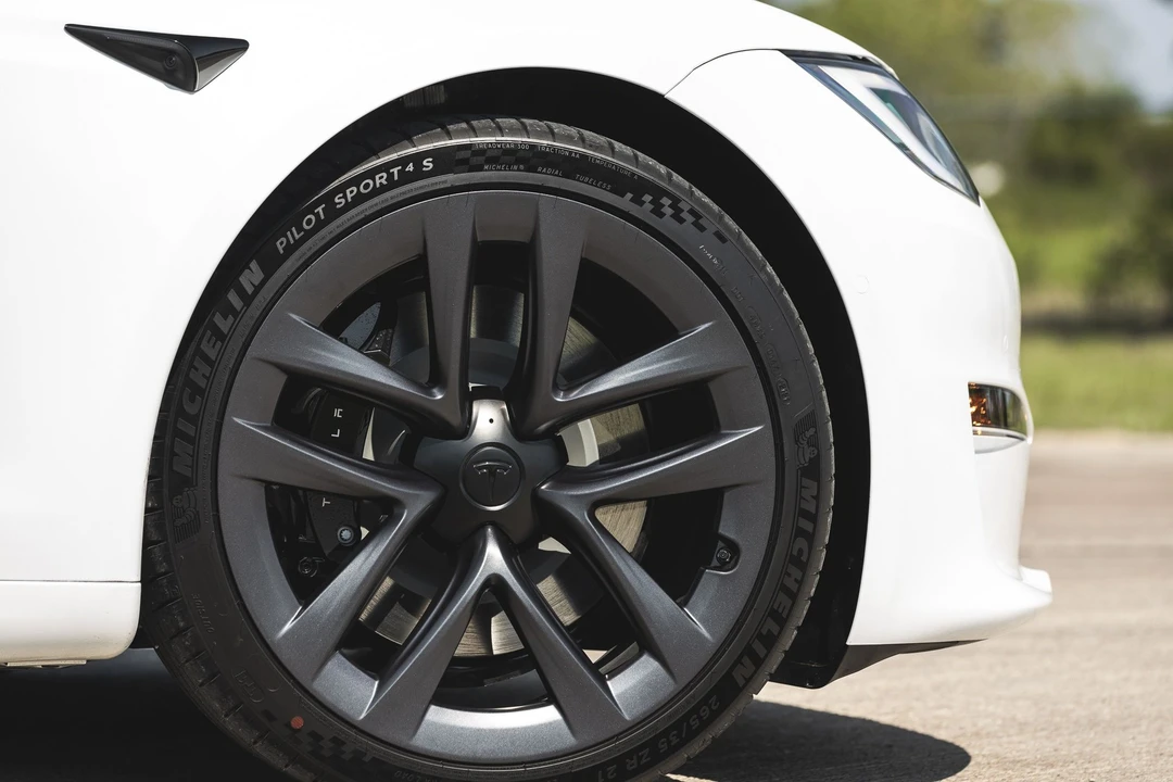 2021 Porsche 911 - Image 13 of 31