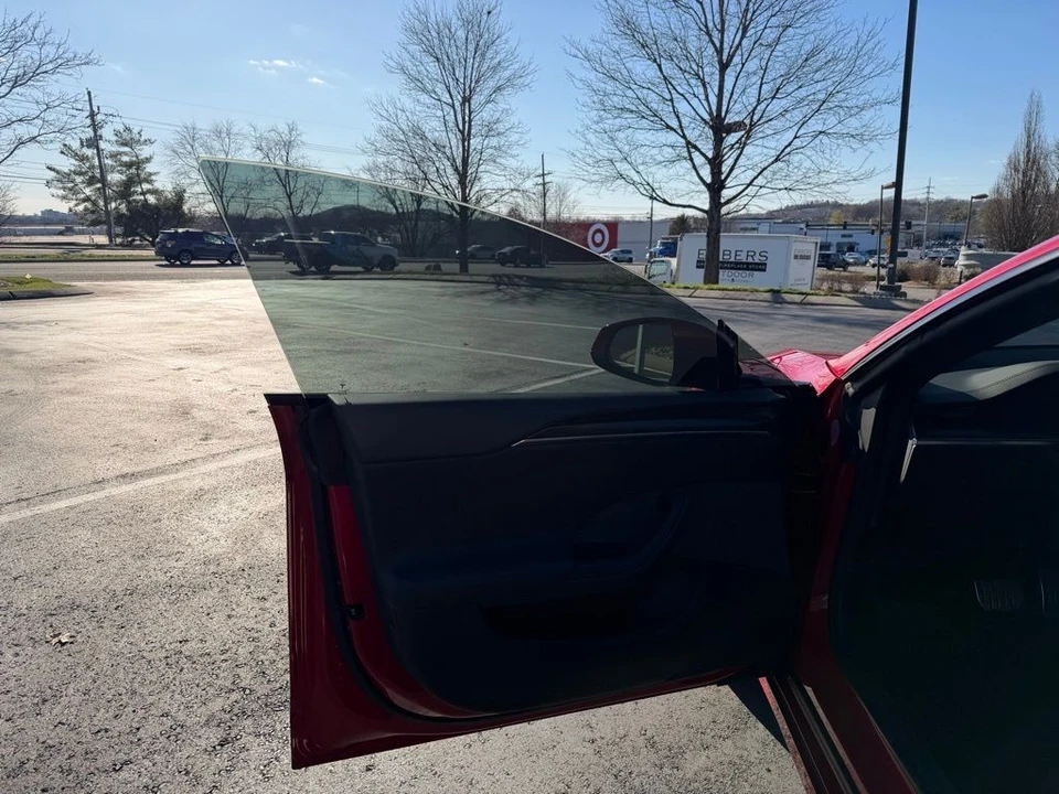 2021 Tesla Model S Plaid - Image 6 of 17