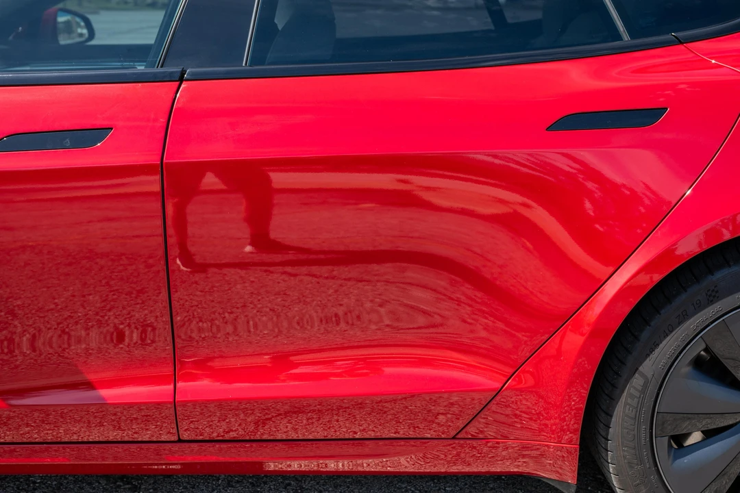 2021 Tesla Model S Plaid - Image 23 of 31