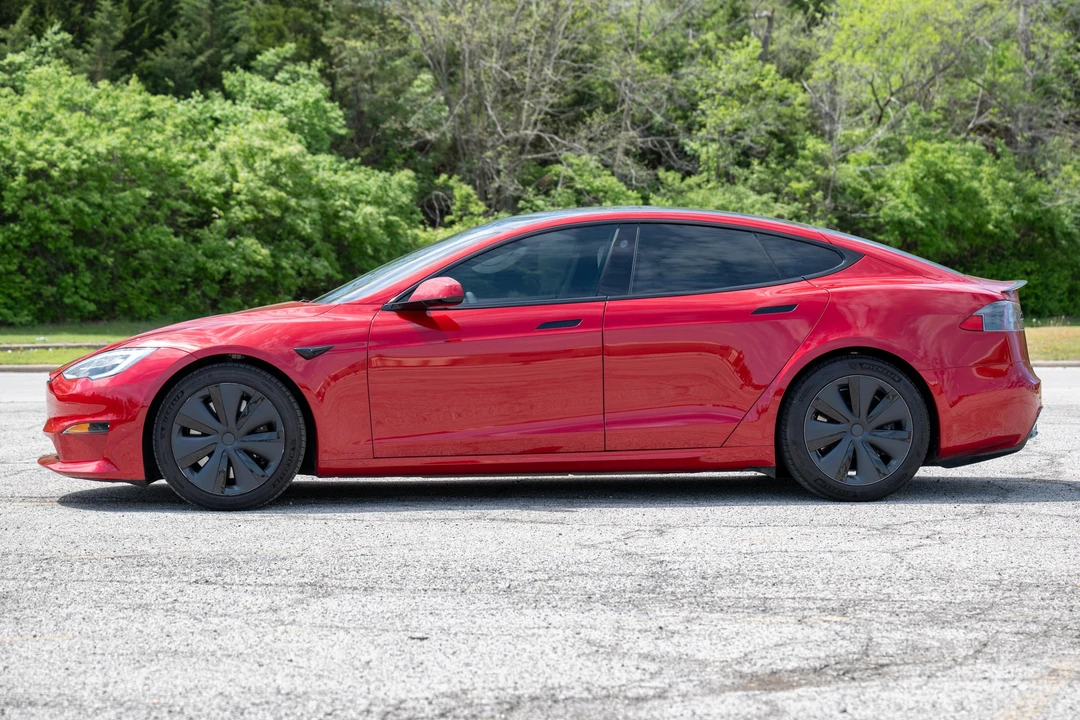2021 Tesla Model S Plaid - Image 7 of 31