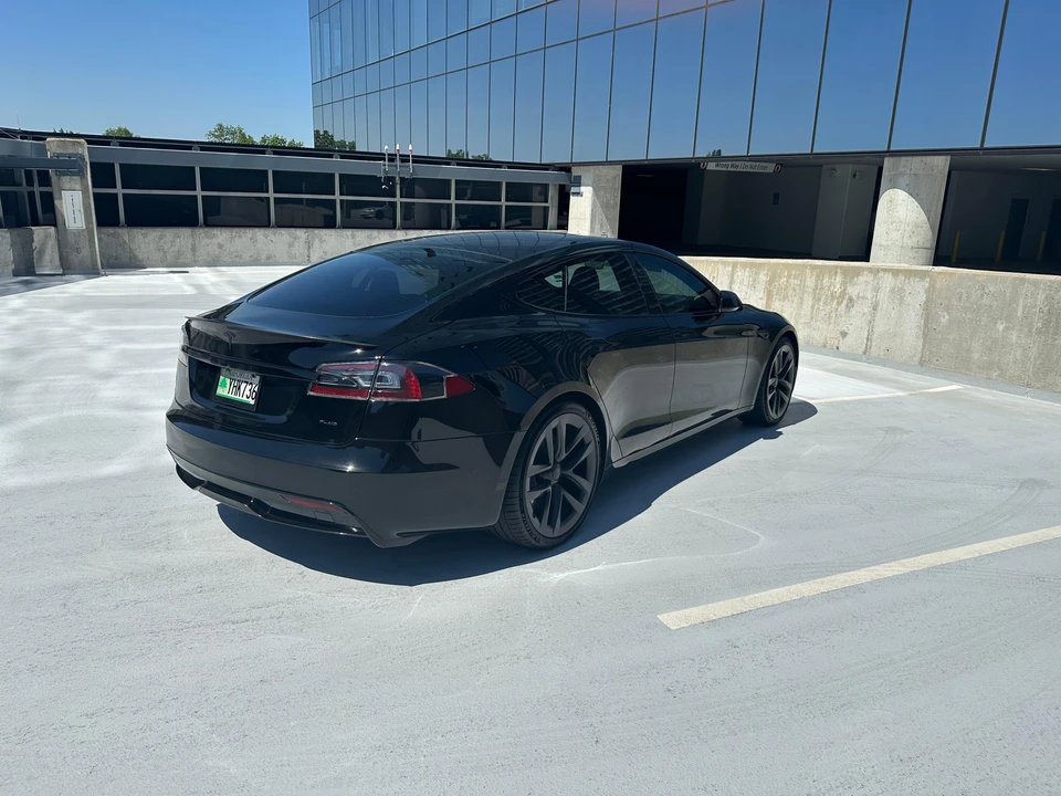 2021 Tesla Model S Plaid - Image 27 of 31