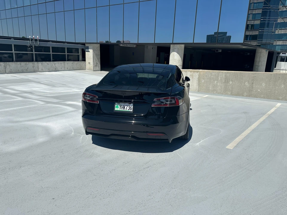2021 Tesla Model S Plaid - Image 25 of 31