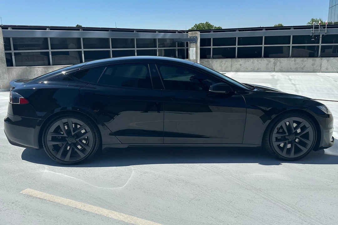 2021 Tesla Model S Plaid - Image 3 of 31