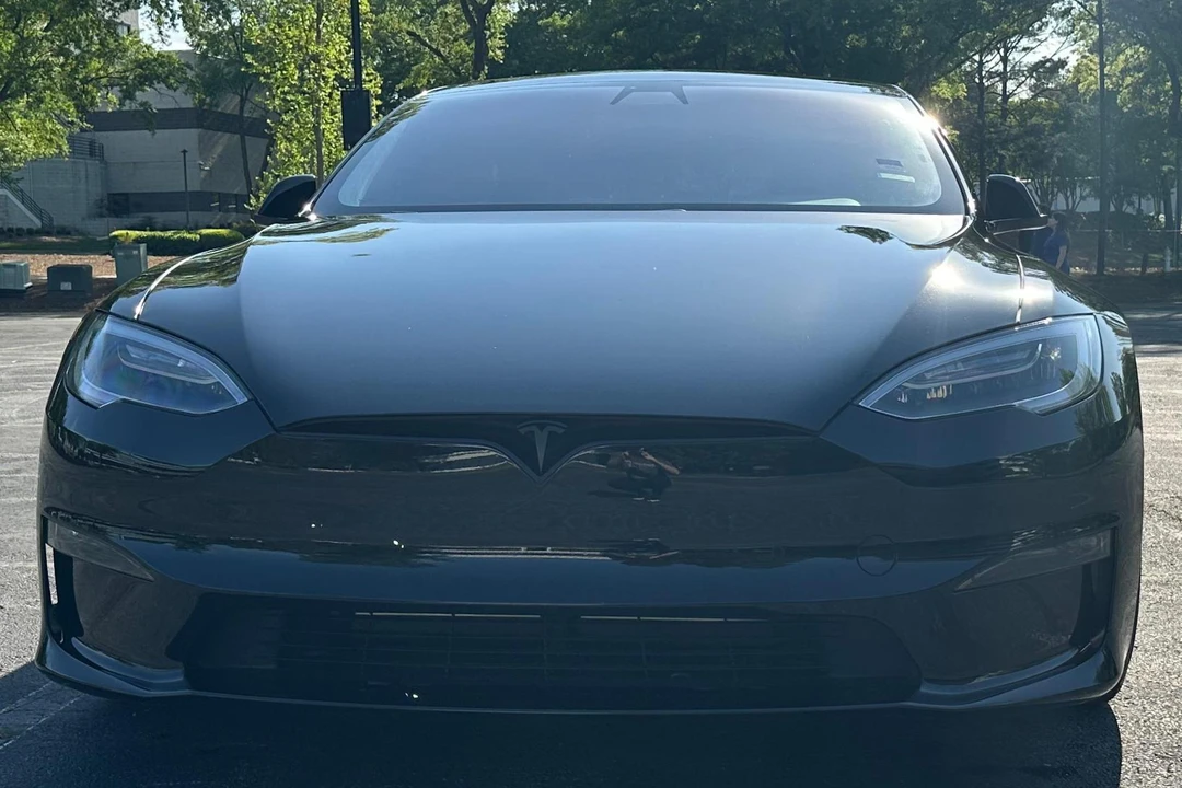 2021 Tesla Model S Plaid - Image 2 of 31