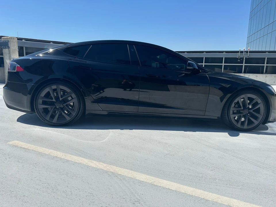 2021 Tesla Model S Plaid - Image 30 of 31