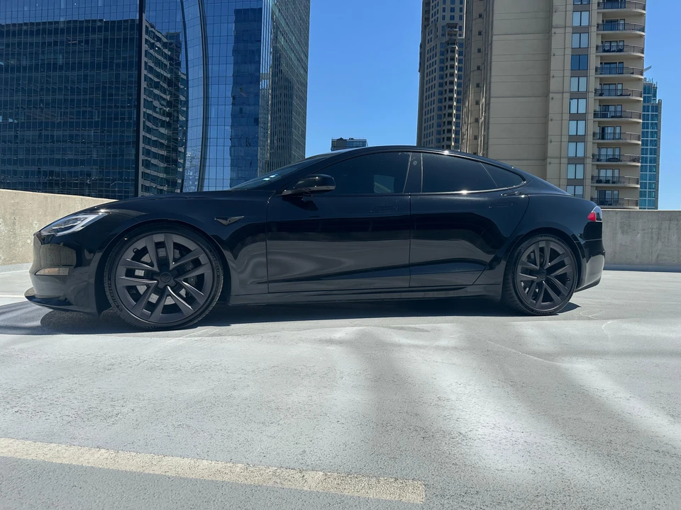 2021 Tesla Model S Plaid - Image 14 of 31