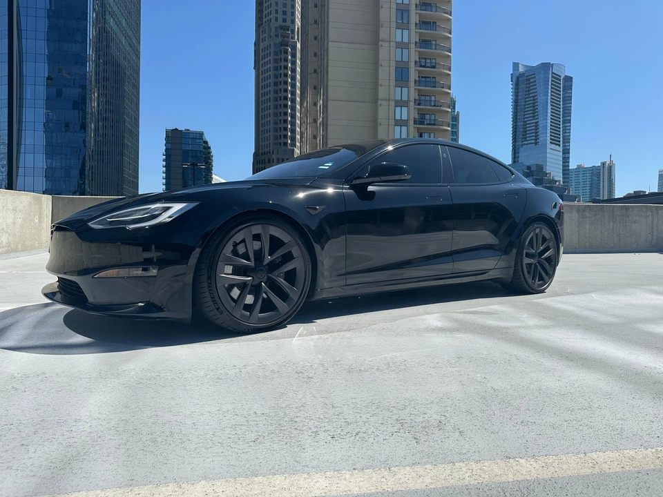 2021 Tesla Model S Plaid - Image 13 of 31