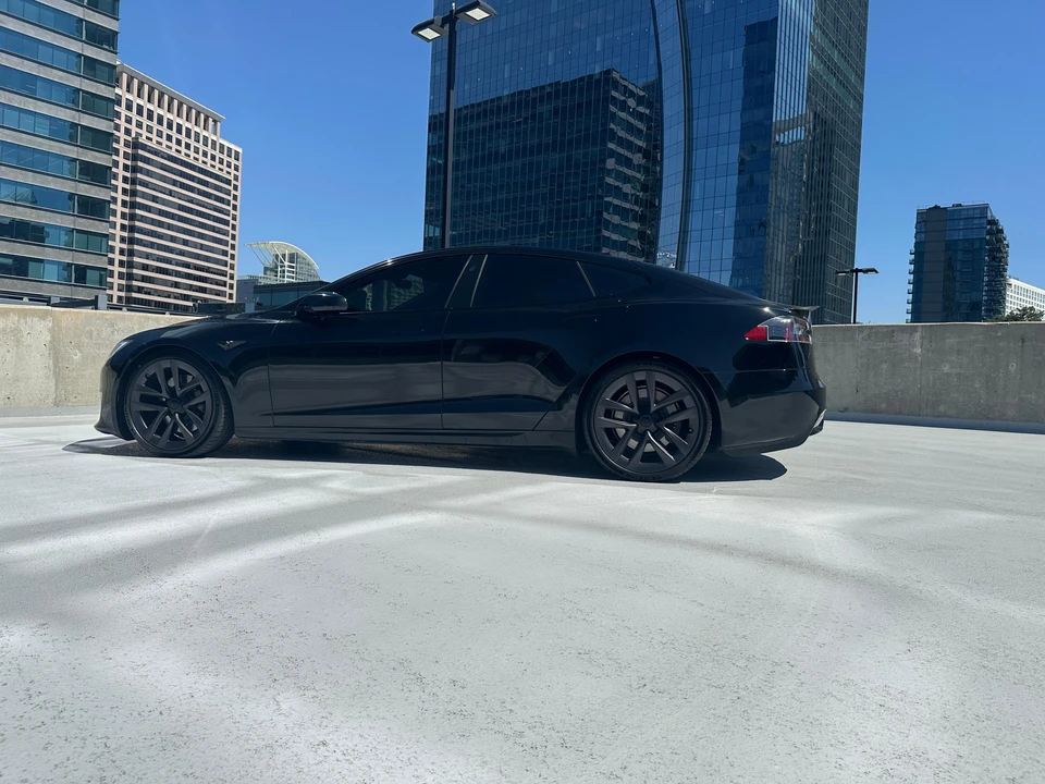 2021 Tesla Model S Plaid - Image 19 of 31