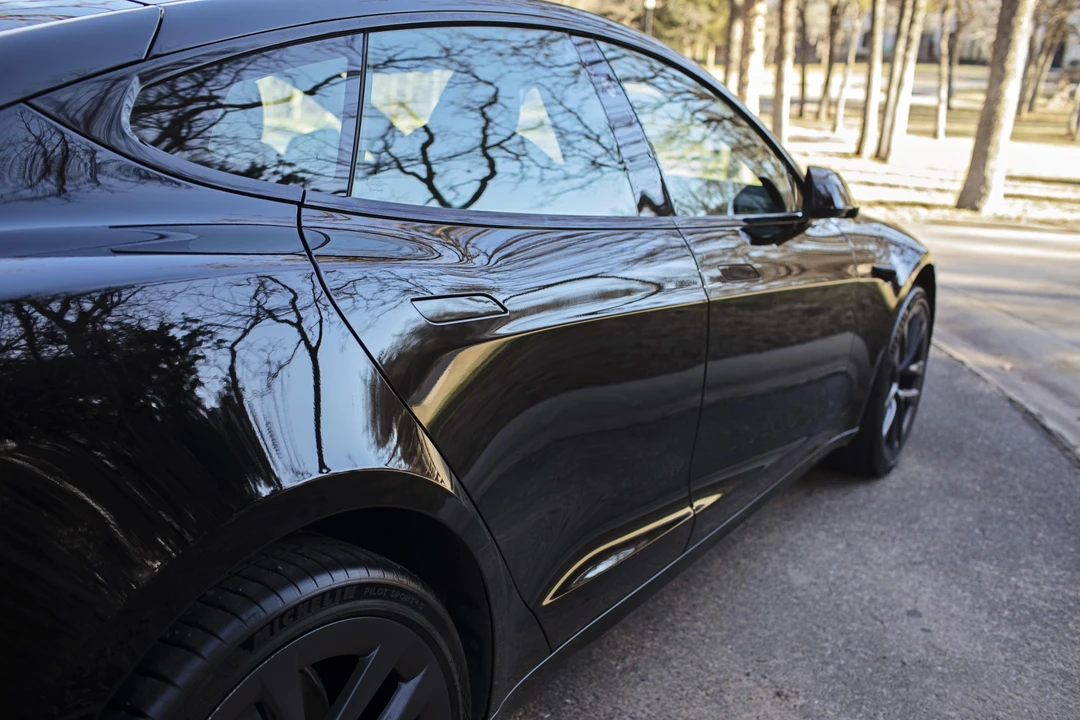 2021 Tesla Model S Plaid - Image 21 of 31