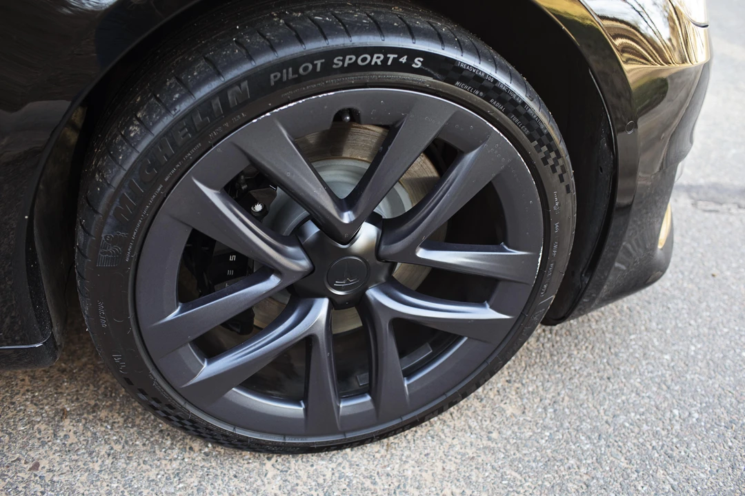 2021 Tesla Model S Plaid - Image 28 of 31