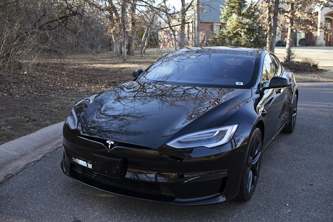 2021 Tesla Model S Plaid - Image 7 of 31