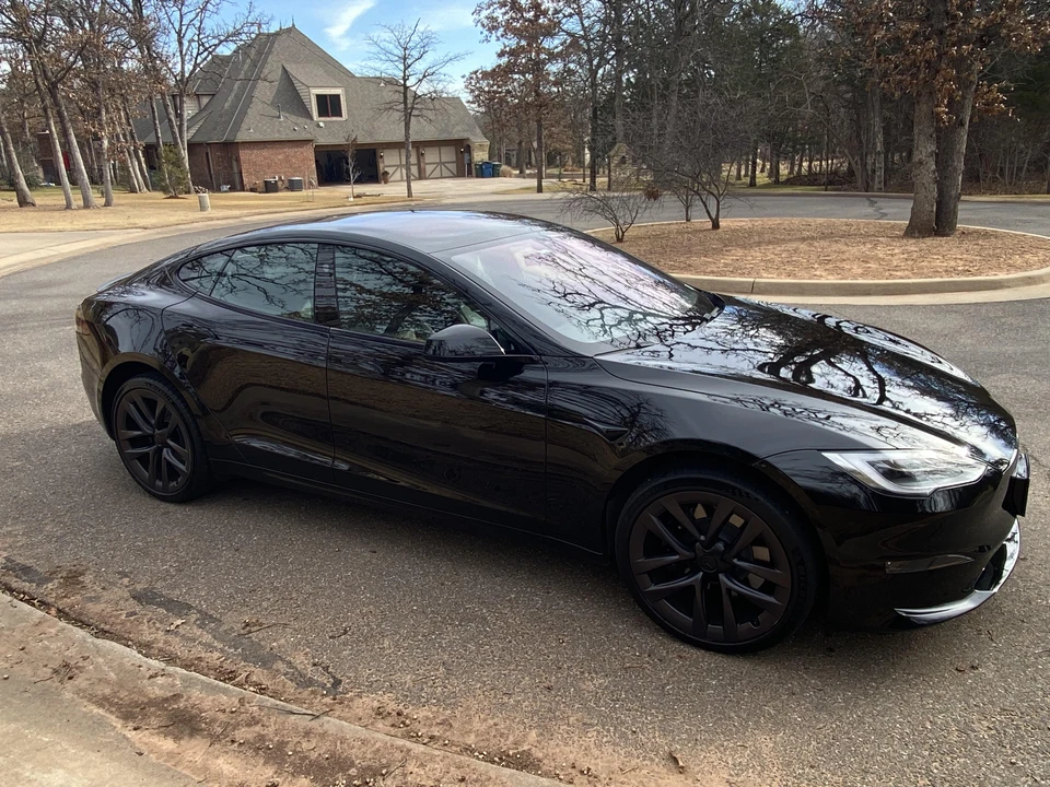 2021 Tesla Model S Plaid - Image 13 of 31